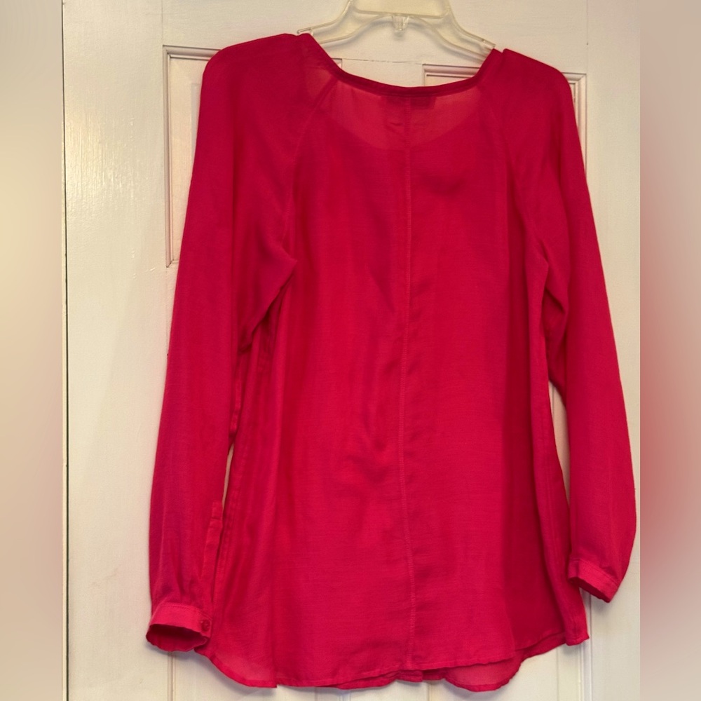 LOFT Vibrant Pink Long Sleeve‎ Blouse - Picture 3 of 7